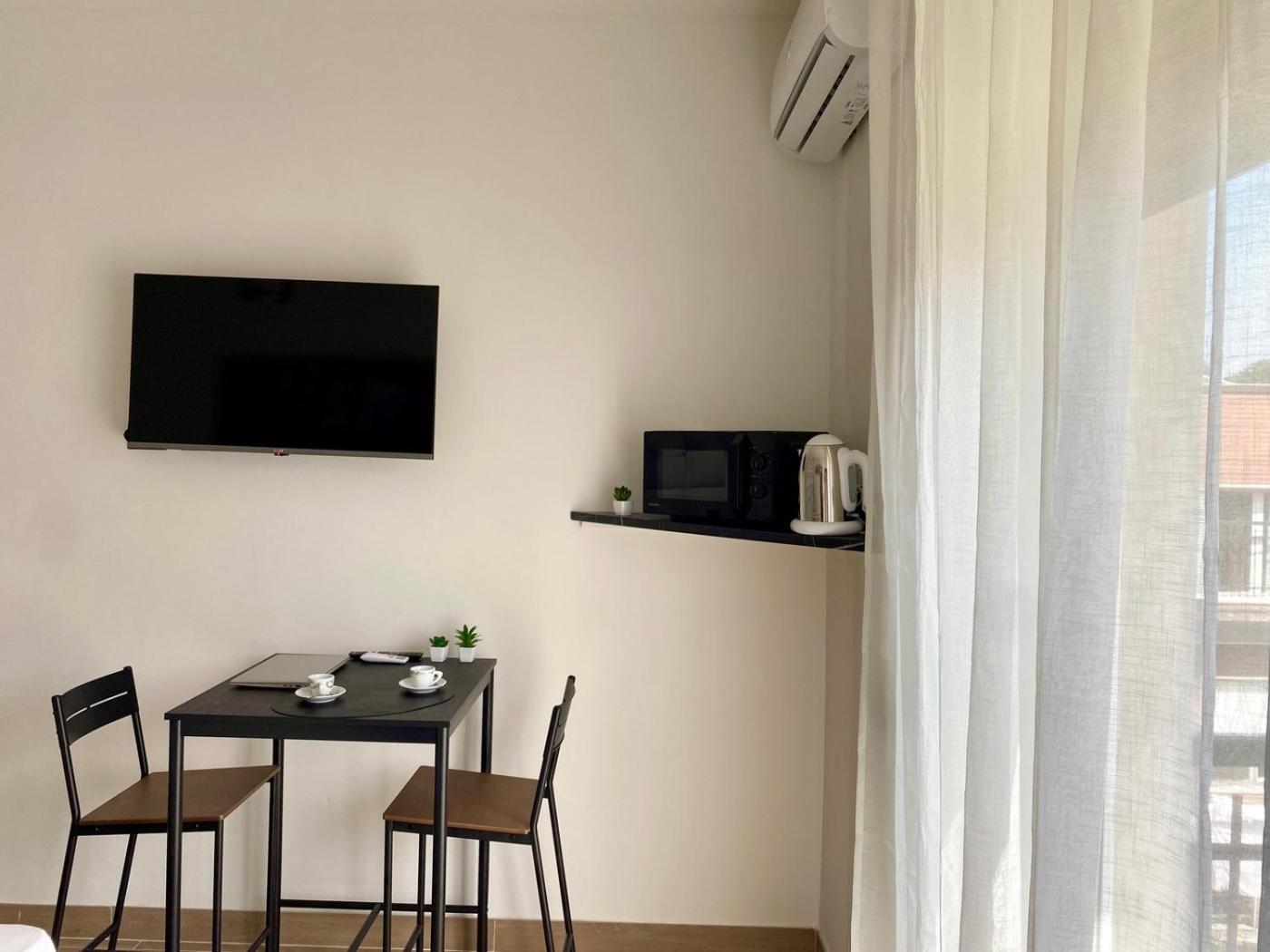 Apartament Moderno Ed Elegante Loft Con Balcone Mediolan Zewnętrze zdjęcie